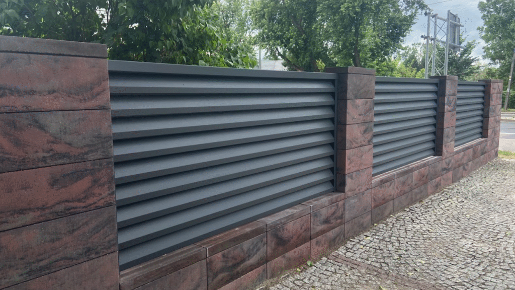 ogrodzenie panelowe żaluzjowe